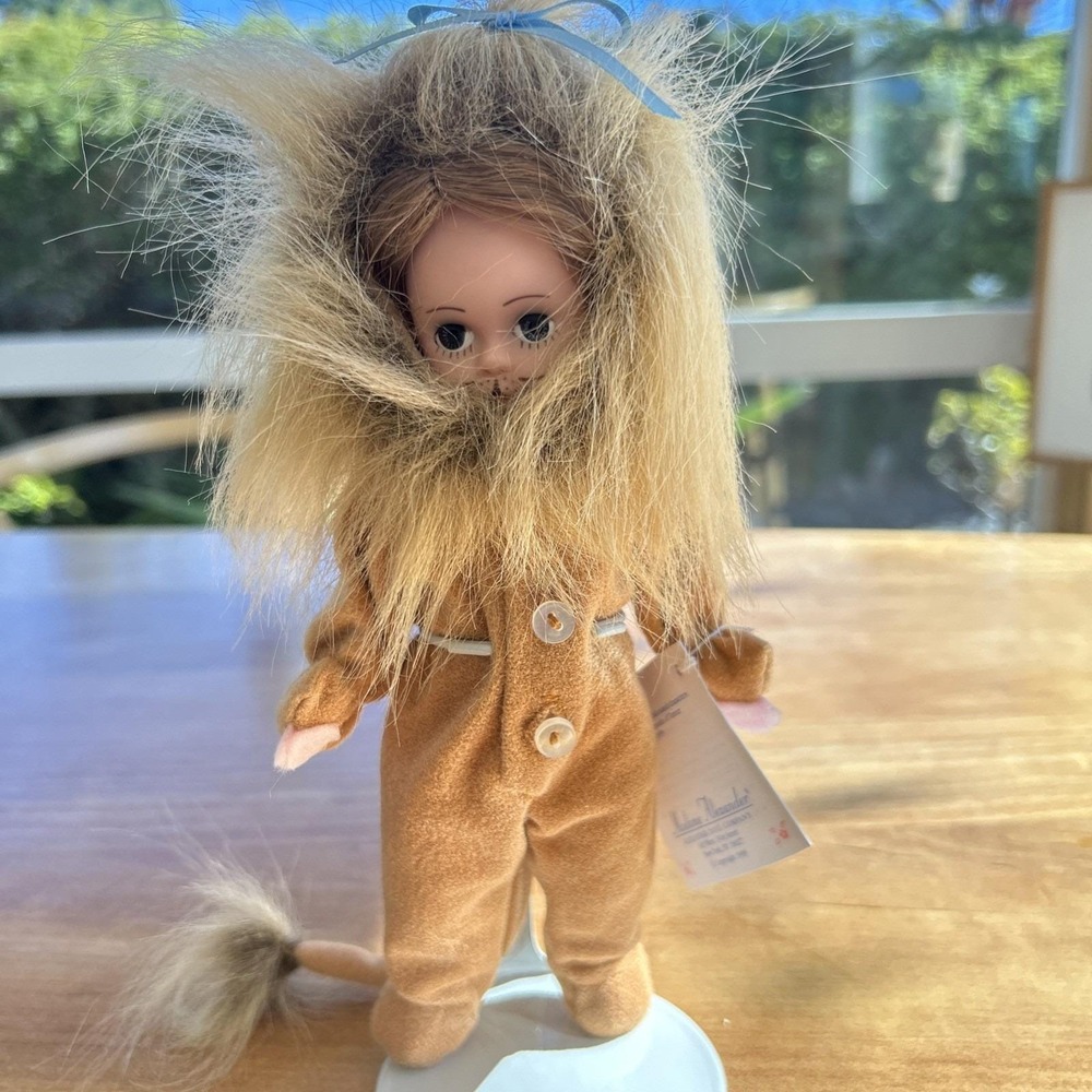 1990's Madame Alexander Wizard of Oz The Cowardly Lion
